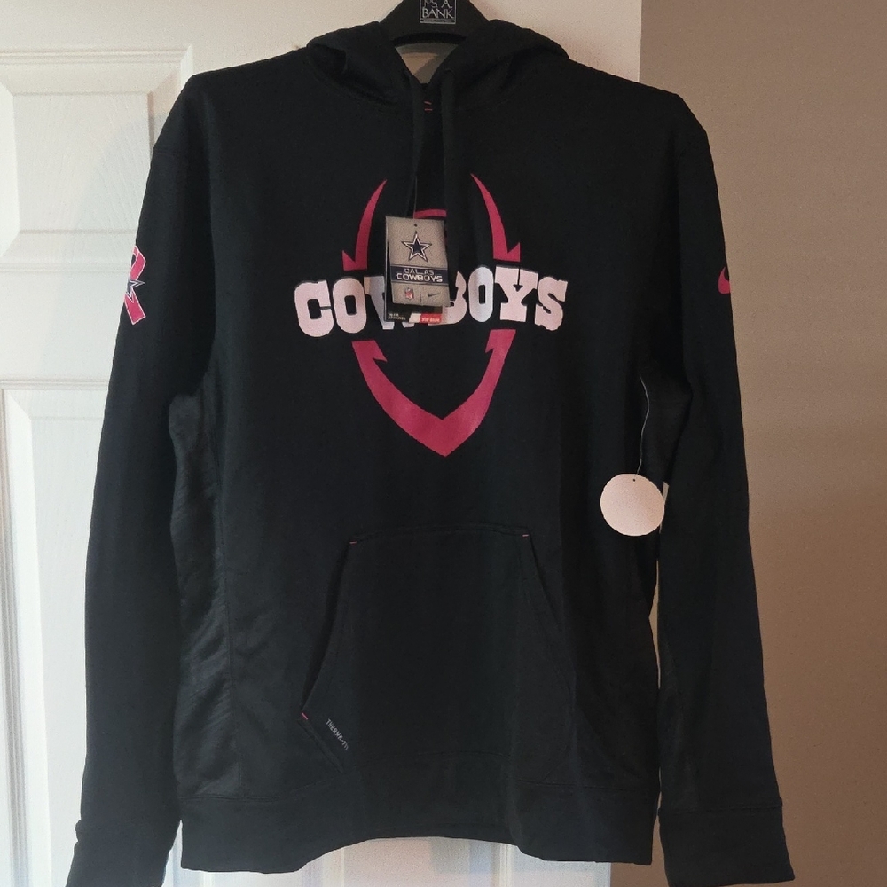 NFL New With Tags Black and Pink Cowboys Hoodie Therma Fit